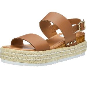 NIB Steve Madden “Catia” platform sandals